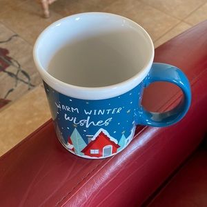 LARGE WINTER SCENE COFFEE CUP APPROX 4.5” tall